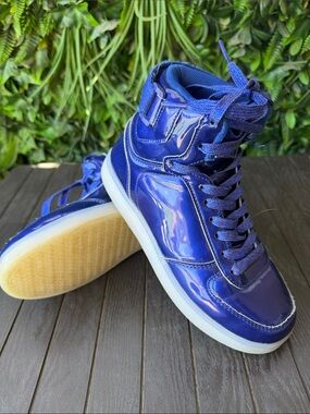 Shiny Royal Blue Light-up High-Top Sneakers